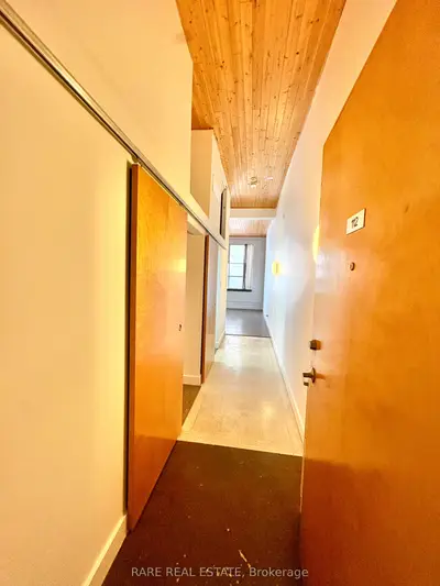 365 Dundas Street E 112, Toronto, On M5a 4r9