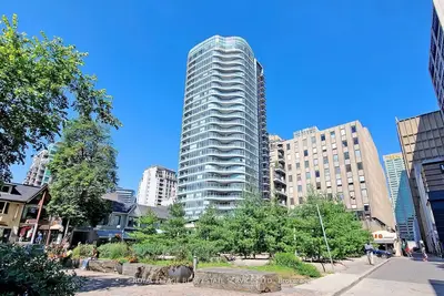 88 Cumberland Street 808, Toronto, On M5r 1a3