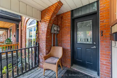 142 Grace Street Upper, Toronto, On M6j 2s2