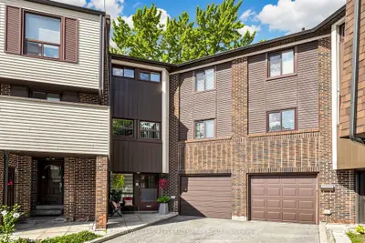 10 Turret Hillway Way, Toronto, On M2h 3a8