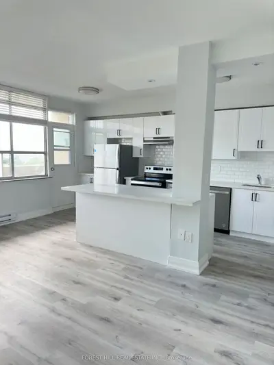 34 Walmer Road 1001, Toronto, On M5r 2w6