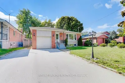 48 Wynn Road N, Toronto, On M2r 1s9