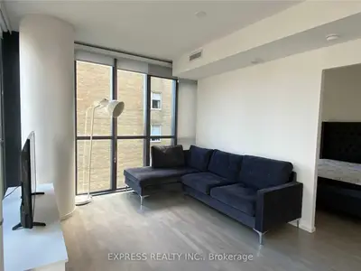 101 Charles Street E 716, Toronto, On M4y 0a9