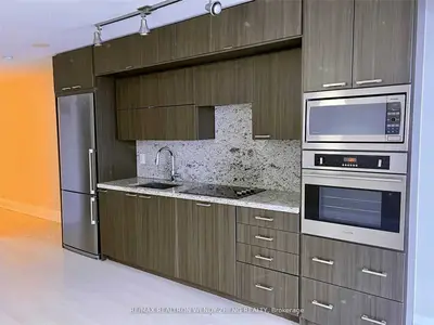 120 Harrison Garden Boulevard 820, Toronto, On M2n 0c2