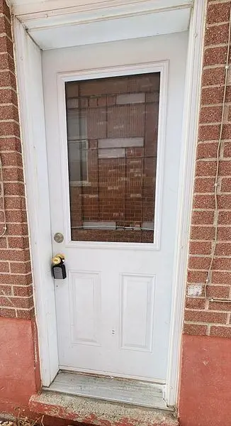 114 Goulding Avenue Bsmt #1, Toronto, On M2m 1l4