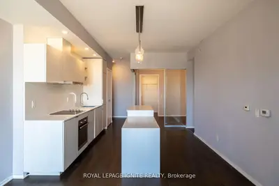 12 Bonnycastle Street 605, Toronto, On M5a 0c8