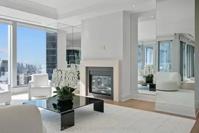 50 Yorkville Avenue 3203, Toronto, On M4w 0a3