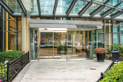 373 Front Street W 2803, Toronto, On M5v 3r7