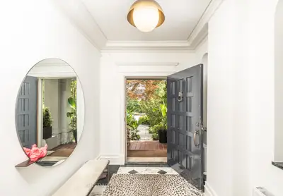 78 Crescent Road 2, Toronto, On M4w 1t5