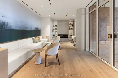 5 Defries Street 2305, Toronto, On M5a 0w7