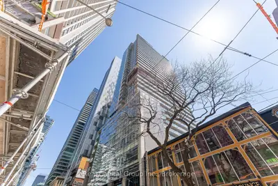 375 King Street W 1605, Toronto, On M5v 1k1