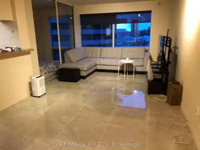 1001 Bay Street 2116, Toronto, On M5s 3a6