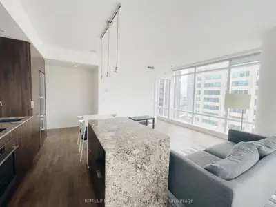 1 Bloor Street E 1001, Toronto, On M4w 1a9