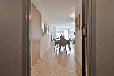 1005 King Street W 215, Toronto, On M6k 3m8