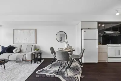 72 Esther Shiner Boulevard 2108, Toronto, On M2k 0c4