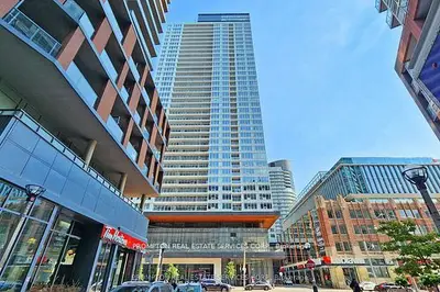 17 Bathurst Street 1016, Toronto, On M5v 0n1