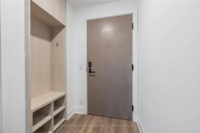 30 Mutual Street E2501, Toronto, On M5b 2a7