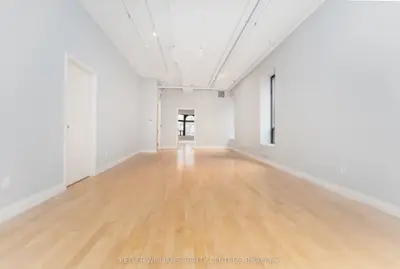 489 Queen Street W 201, Toronto, On M5v 2b4