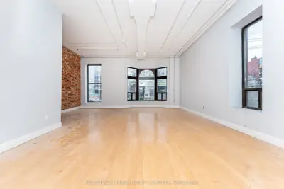 489 Queen Street W 201, Toronto, On M5v 2b4
