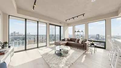 284 King Street E 3004, Toronto, On M5a 1k4