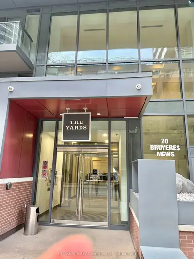 20 Bruyeres Mews Th03, Toronto, On M5v 0g8