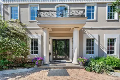 21 Fifeshire Road, Toronto, On M2l 2g4
