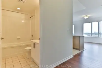 135 Wynford Drive 1505, Toronto, On M3c 0j4