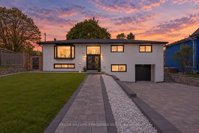112 Kingslake Road, Toronto, On M2j 3e8