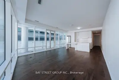 1 Bloor Street E 326, Toronto, On M4w 0a8