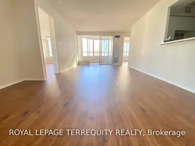 30 Greenfield Avenue 201, Toronto, On M2n 6n3