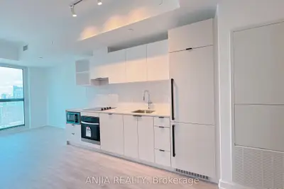 252 Church Street 3503, Toronto, On M5b 0e6