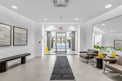 1005 King Street W 337, Toronto, On M6k 3m8