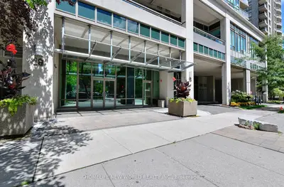18 Parkview Avenue 811, Toronto, On M2n 7h7