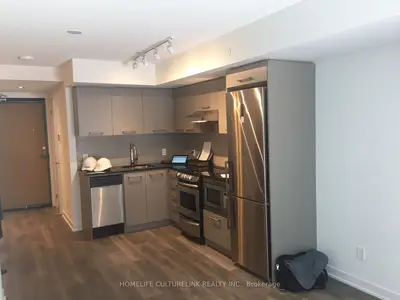 87 Peter Street 601, Toronto, On M5v 0p1