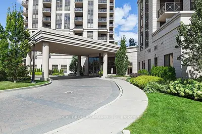 135 Wynford Drive 401, Toronto, On M3c 0j4