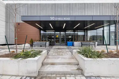 50 O'neill Road 1208, Toronto, On M3c 0r2