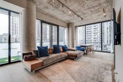 11 Charlotte Street 1606, Toronto, On M5v 0m6