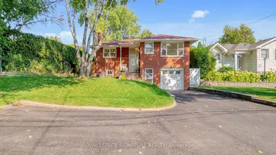 145 Sloane Avenue Lower, Toronto, On M4a 2b8