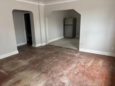 503 Oakwood Avenue Main Unit 4, Toronto, On M6e 2w9