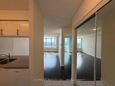 8 Hillcrest Avenue 1202, Toronto, On M2n 6y6