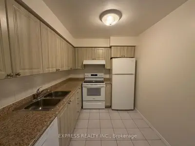 29 Pemberton Avenue 609, Toronto, On M2m 4l5