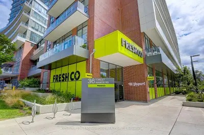 38 Forest Manor Road 1010, Toronto, On M2j 0h4