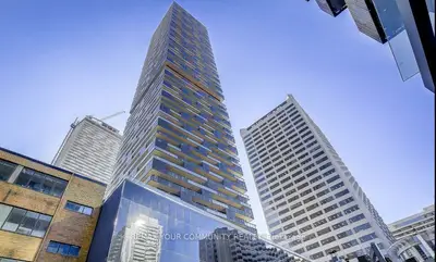8 Eglinton Avenue E 4504, Toronto, On M4p 0c1