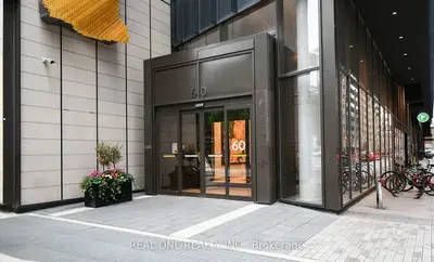 60 Shuter Street 216, Toronto, On M5b 1a8