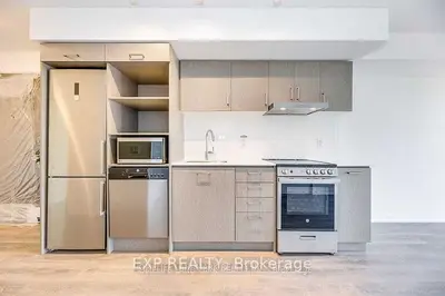 219 Dundas Street E 1111, Toronto, On M5a 1z7