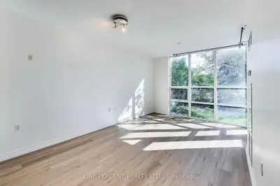 3840 Bathurst Street 109, Toronto, On M3h 6c6