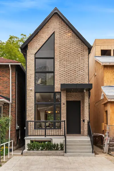 31 Taunton Road, Toronto, On M4s 2p2