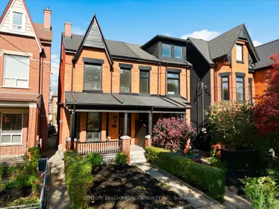 30 Ulster Street, Toronto, On M5s 1e3