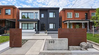 260 Clinton Street, Toronto, On M6g 2y6