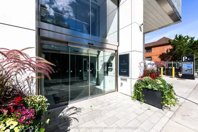 8 Hillsdale Avenue 832, Toronto, On M4s 0b2